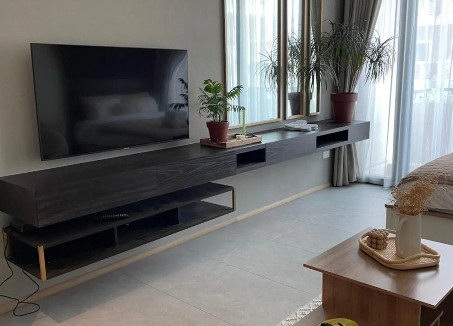 Beautiful Modern Studio Dubai