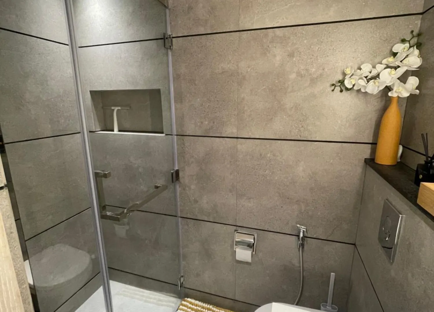 Apartment Beautiful Modern Studio Dubai